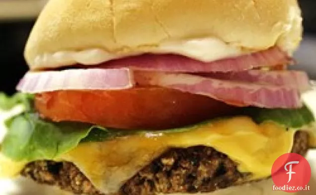 Hamburger vegetariani di fagioli neri fatti in casa