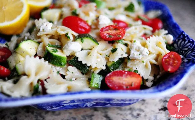 Insalata di pasta con Pomodori, zucchine e Feta