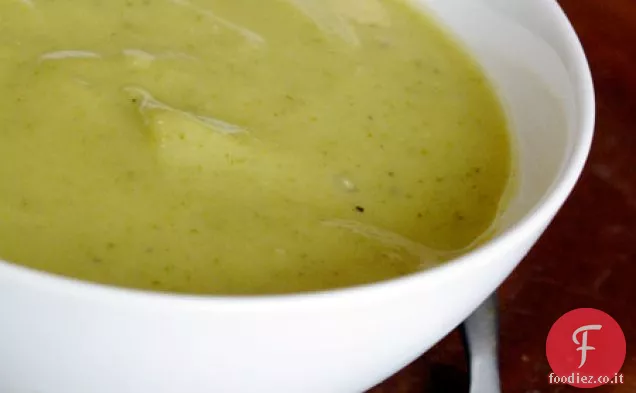Zuppa di zucchine e aglio