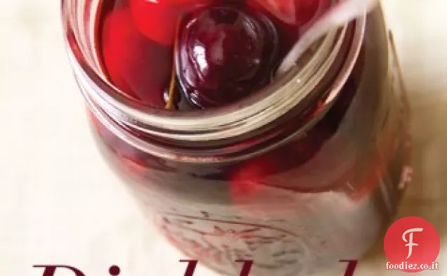 Il pucker acido di ciliegie dolci in salamoia