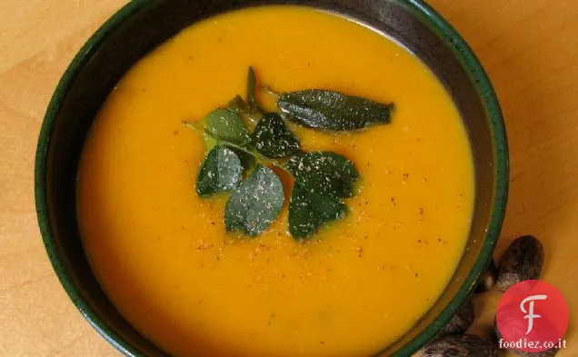 Ricetta zuppa di zucca e salvia