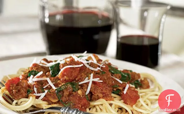 Spaghetti senza carne con spinaci freschi