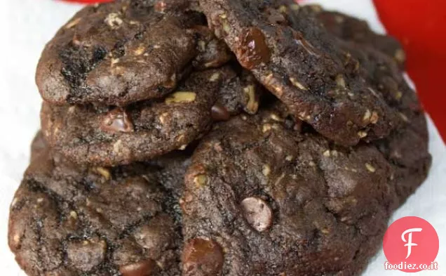 Una ciotola di cioccolato Biscotti di farina d'avena