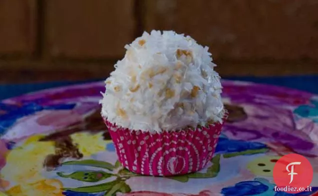 Cupcakes di cocco di montagna bianca