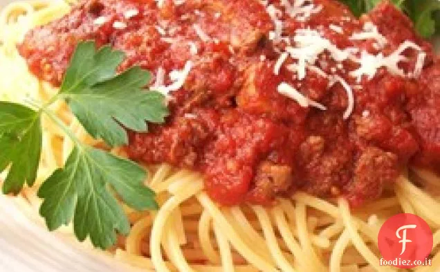 Salsa di spaghetti Slow Cooker dell'amante della carne