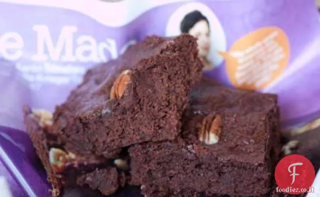 Brownies allo yogurt al cocco