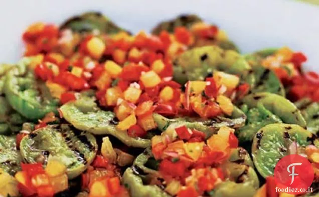 Pomodori verdi alla griglia con salsa di pomodoro rosso e giallo-Basilico