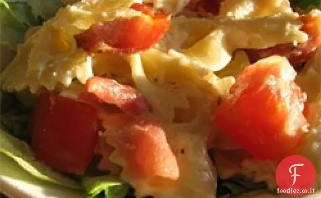 Insalata di papillon BLT