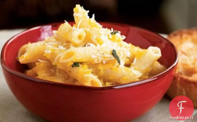 Pasta con Zucca invernale e Pinoli