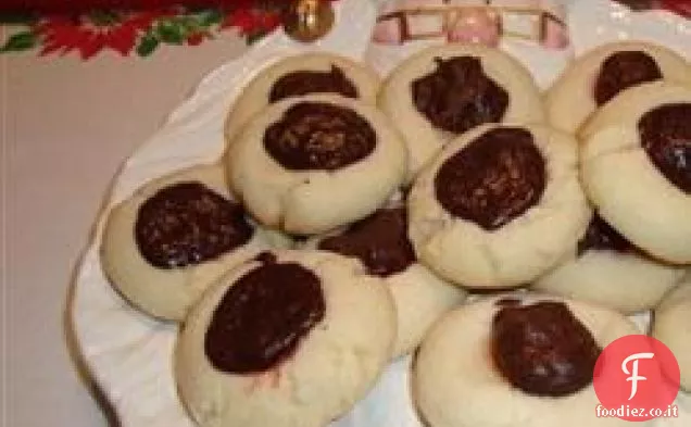 Biscotti di ciliegie sepolti