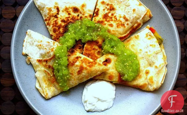 Tomatilla Salsa [salsa Verde Cruda]