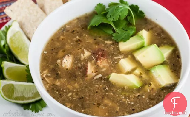 Zuppa di Tomatillo arrosto con Pollo (sopa Verde Con Pollo)