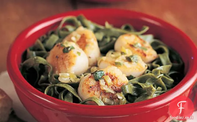 Capesante al Basilico con Fettuccine di Spinaci