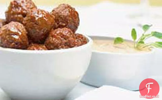 Polpette impertinenti con salsa di immersione cremosa