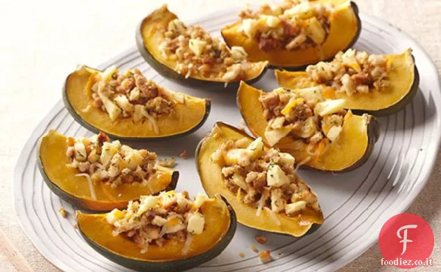 Zucca ghianda con ripieno di mele