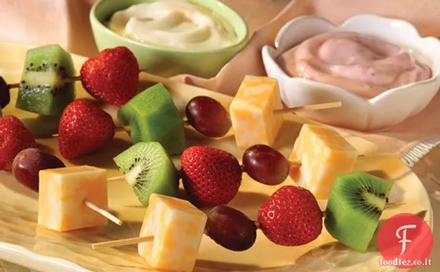 Formaggio e frutta Kabobs