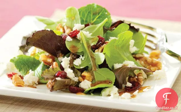 Insalata di mirtilli e feta con vinaigrette di Digione