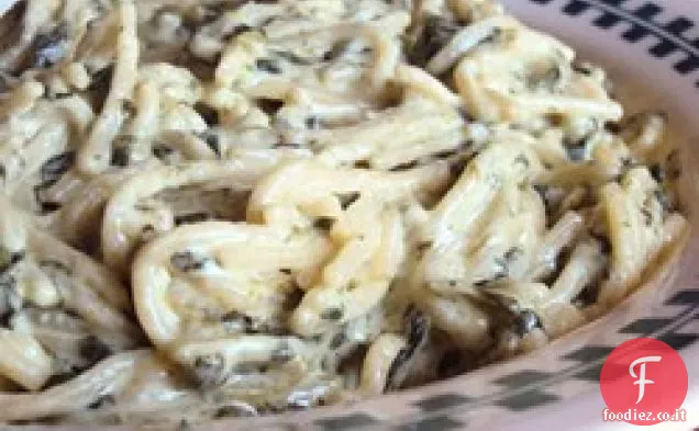 Salsa Alfredo agli spinaci (meglio di Olive Garden®)