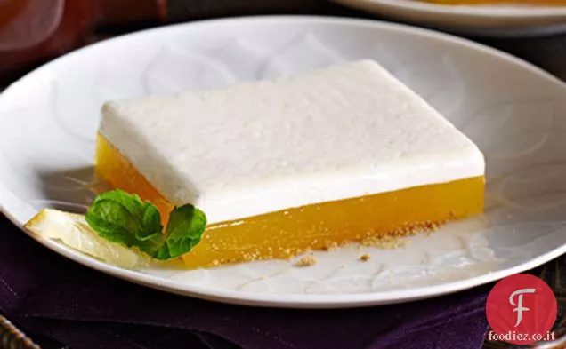 Dessert di meringa al limone capovolto