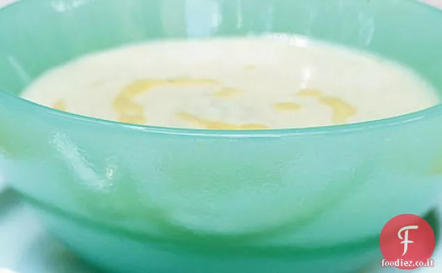 Zuppa cremosa di fagioli bianchi al tartufo