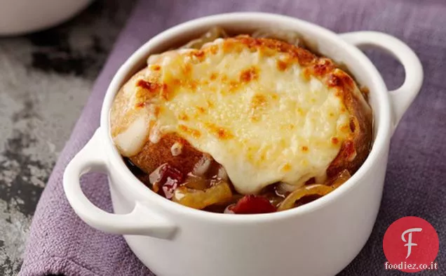 Zuppa di cipolle francese con pancetta