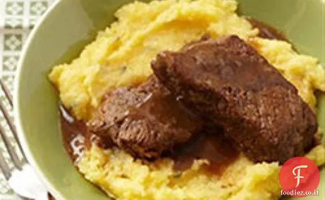 Costine di manzo di campagna e Polenta al Rosmarino