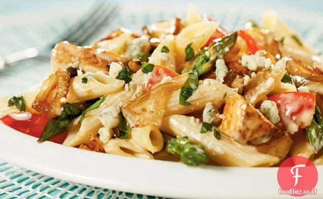 Penne con Pollo alla Griglia, Gorgonzola, Asparagi e Cipolle Caramellate