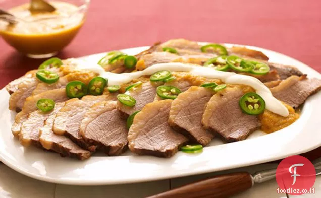 Petto di manzo brasato con salsa piccante Jalapeno