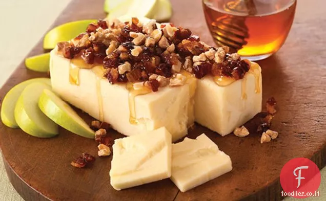 Formaggio cheddar con miele