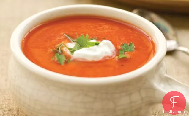 Zuppa di pomodoro vestita