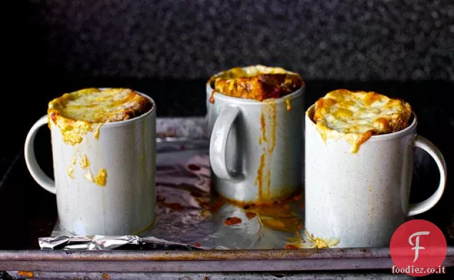 Zuppa di pomodoro arrosto con cheddar alla griglia