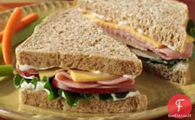 Panini con prosciutto e mele