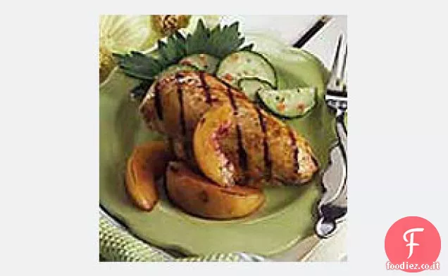 Pollo alla griglia e pesche