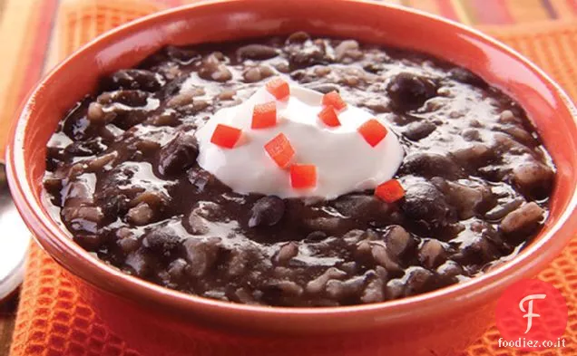 Zuppa di fagioli neri e riso