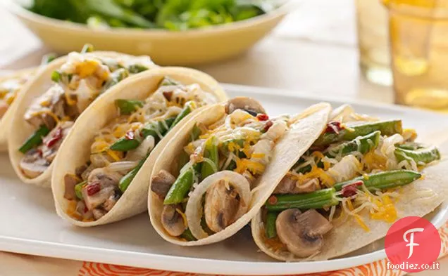 Tacos di fagioli verdi e funghi
