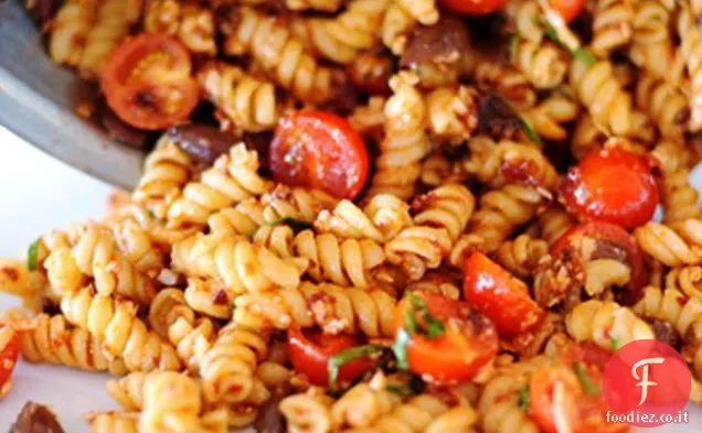 Insalata di pasta al pomodoro