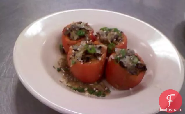 Pomodori al forno e ripieni in stile Paella
