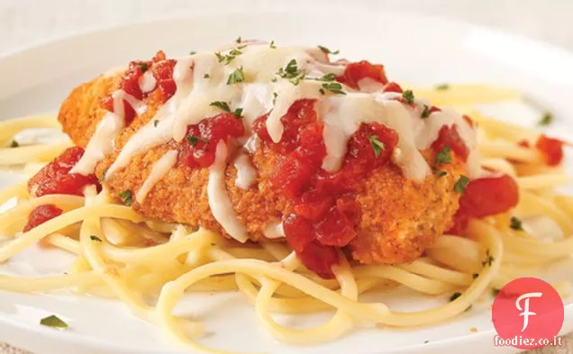 Parmigiano di pollo semplice con spaghetti
