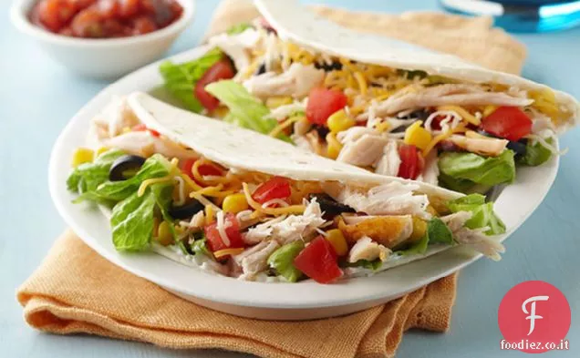 Foldovers di insalata di taco di pollo