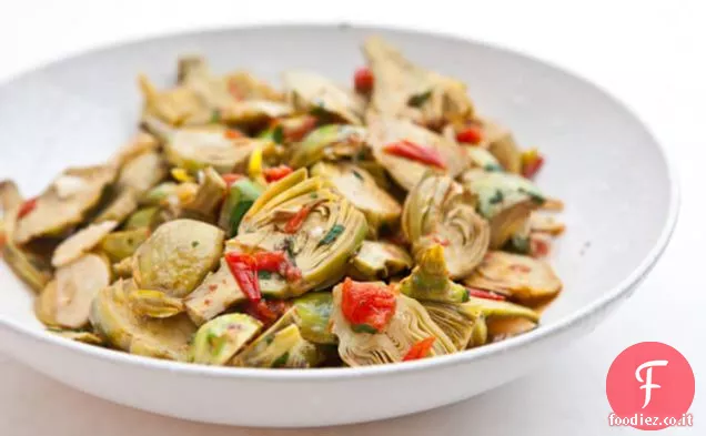 Carciofi con Aglio E Pomodori