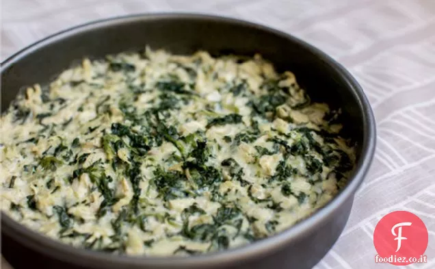 Facile Salsa di spinaci e carciofi con formaggio