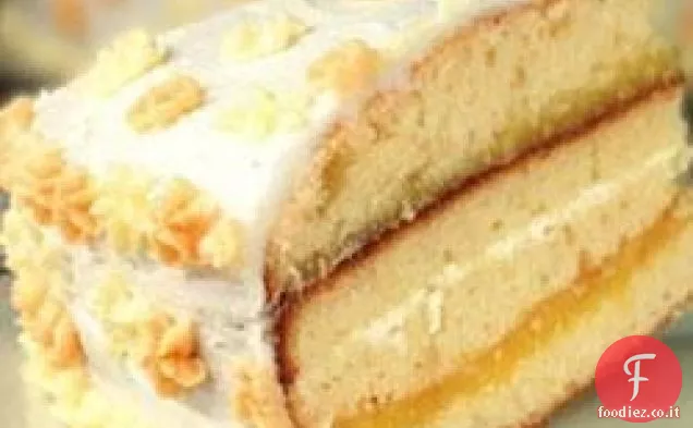 Torta al limone con ripieno di limone e glassa al burro di limone