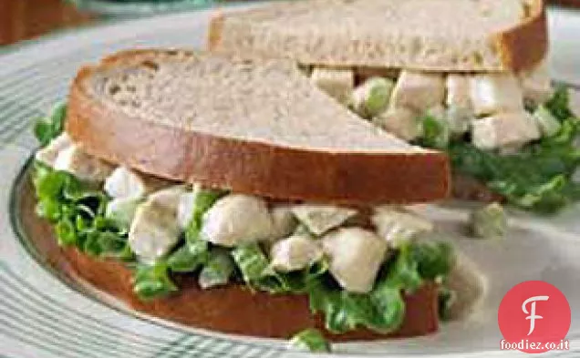Panino con insalata di pollo di Digione