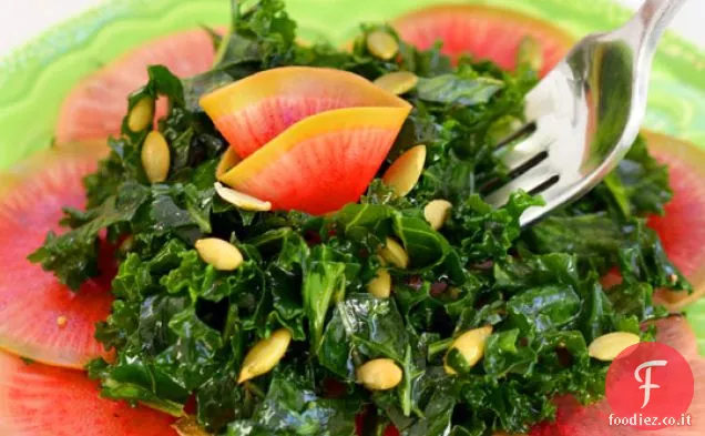 Insalata di cavolo con ravanello di anguria in salamoia
