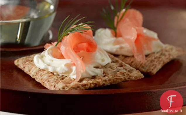 Antipasto classico al salmone affumicato