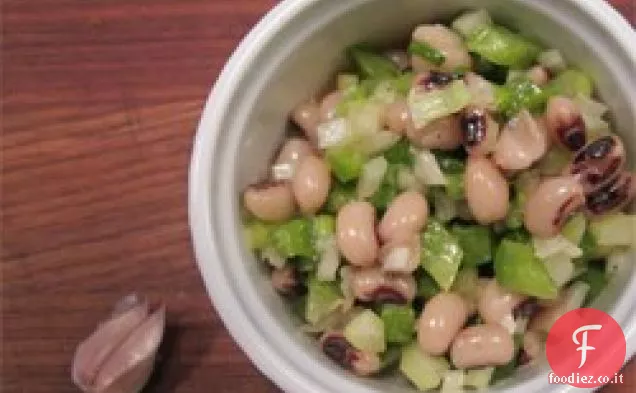 Insalata di piselli dagli occhi neri di Melissa