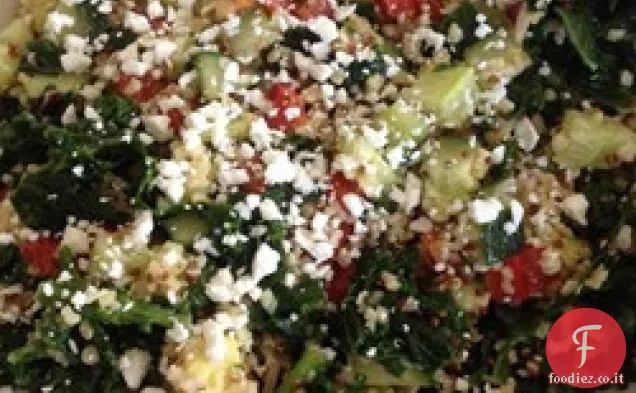 Insalata di cavolo, quinoa e avocado con vinaigrette al limone di Digione