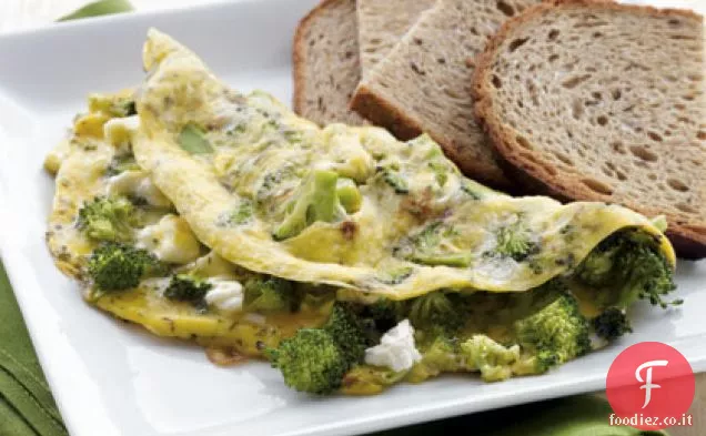 Frittata di broccoli e feta con pane tostato