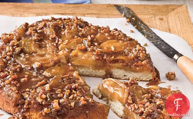 Torta di mele caramellata a testa in giù