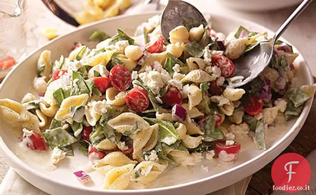 Insalata di pasta mediterranea cremosa